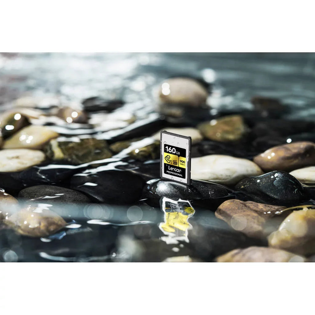 Card, Bundle Lexar A Memory with R900/W800 Gold 80GB Reader Pro CFexpress Type Card