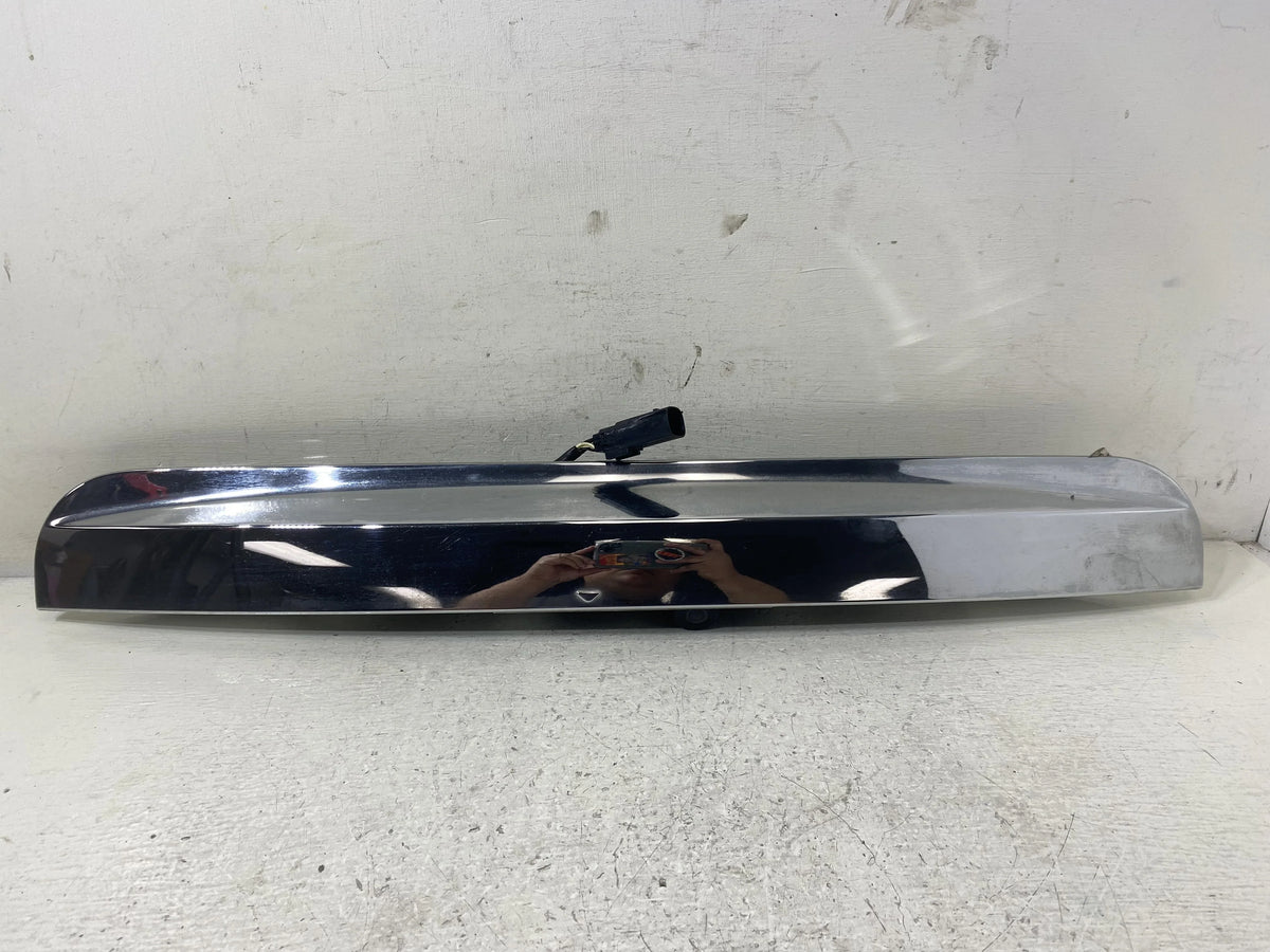 License OEM Pre-Owned Explorer Rear View 2011-2014 (Good) LKQ Mount Camera Housing Ford