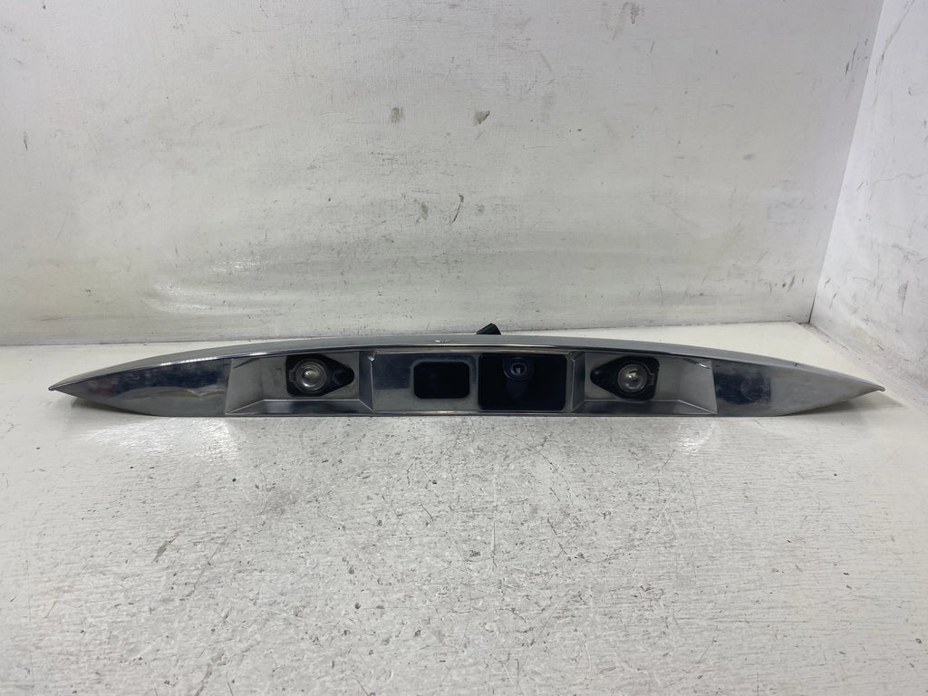 License OEM Pre-Owned Explorer Rear View 2011-2014 (Good) LKQ Mount Camera Housing Ford