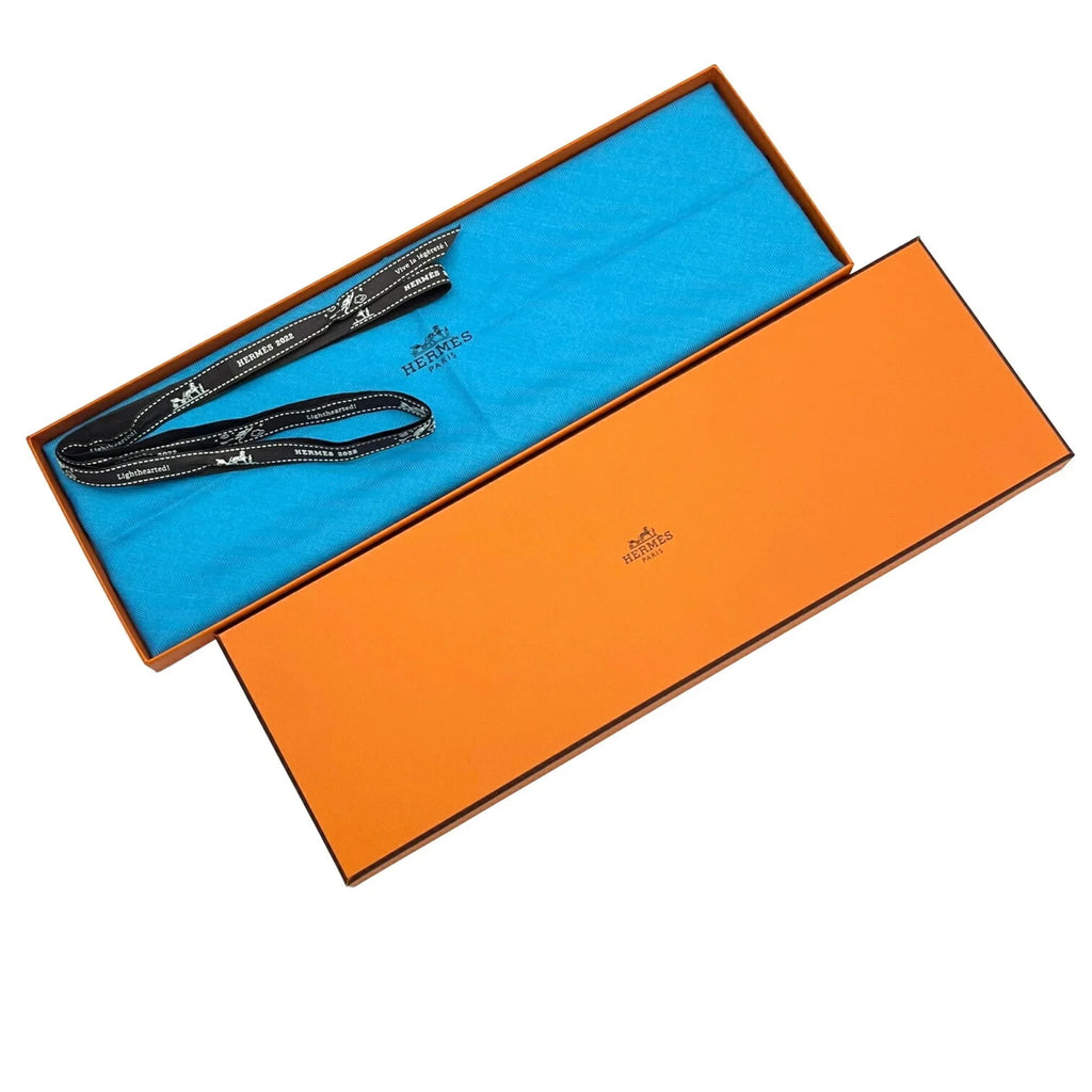 (Like scarf silk HERMES New) ladies Pre-Owned cashmere triangular Hermes blue triangle