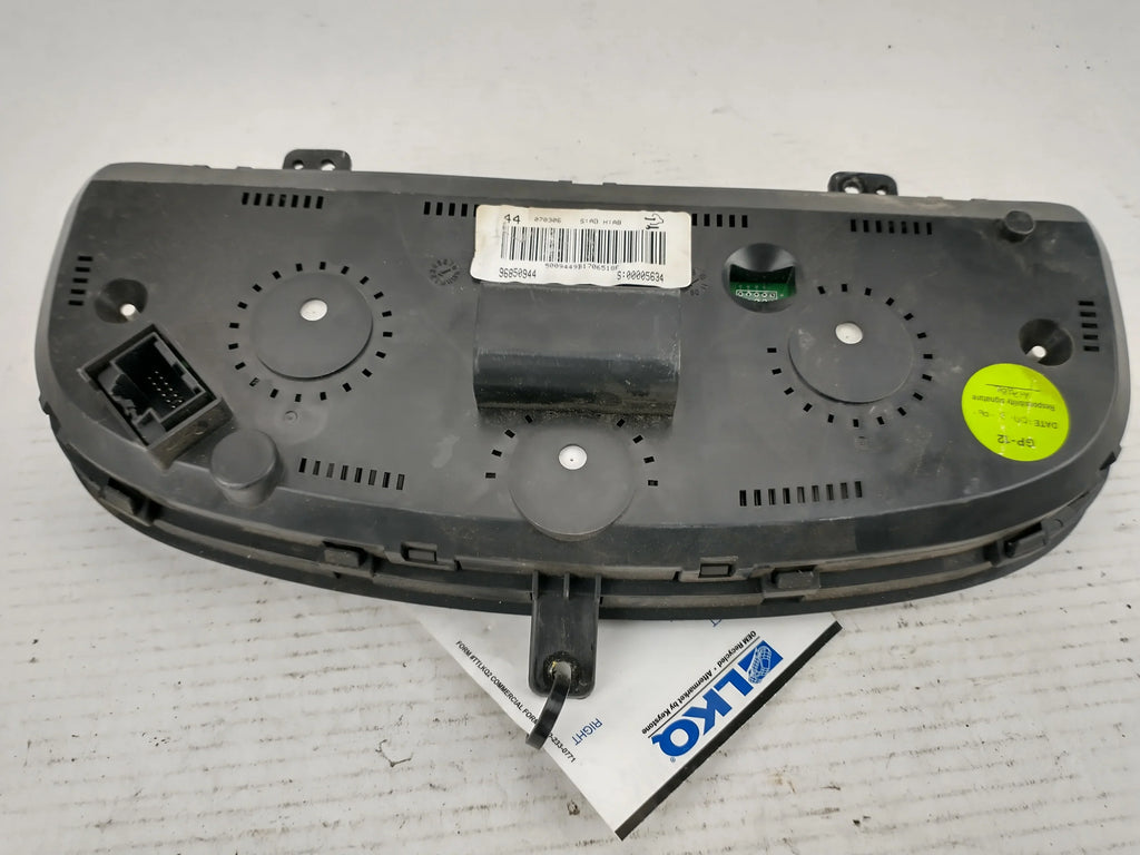 Speedometer Saturn Pre-Owned Cluster (Good) VUE OEM Head 09 08
