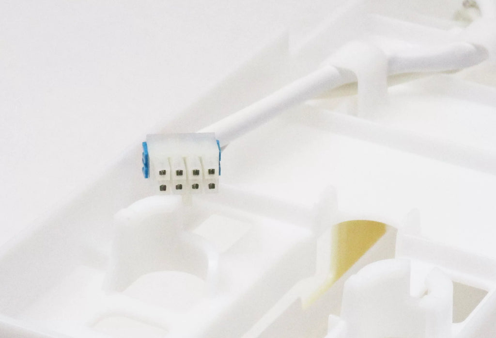 DA97-07603B Samsung Maker Freezer Ice Assembly