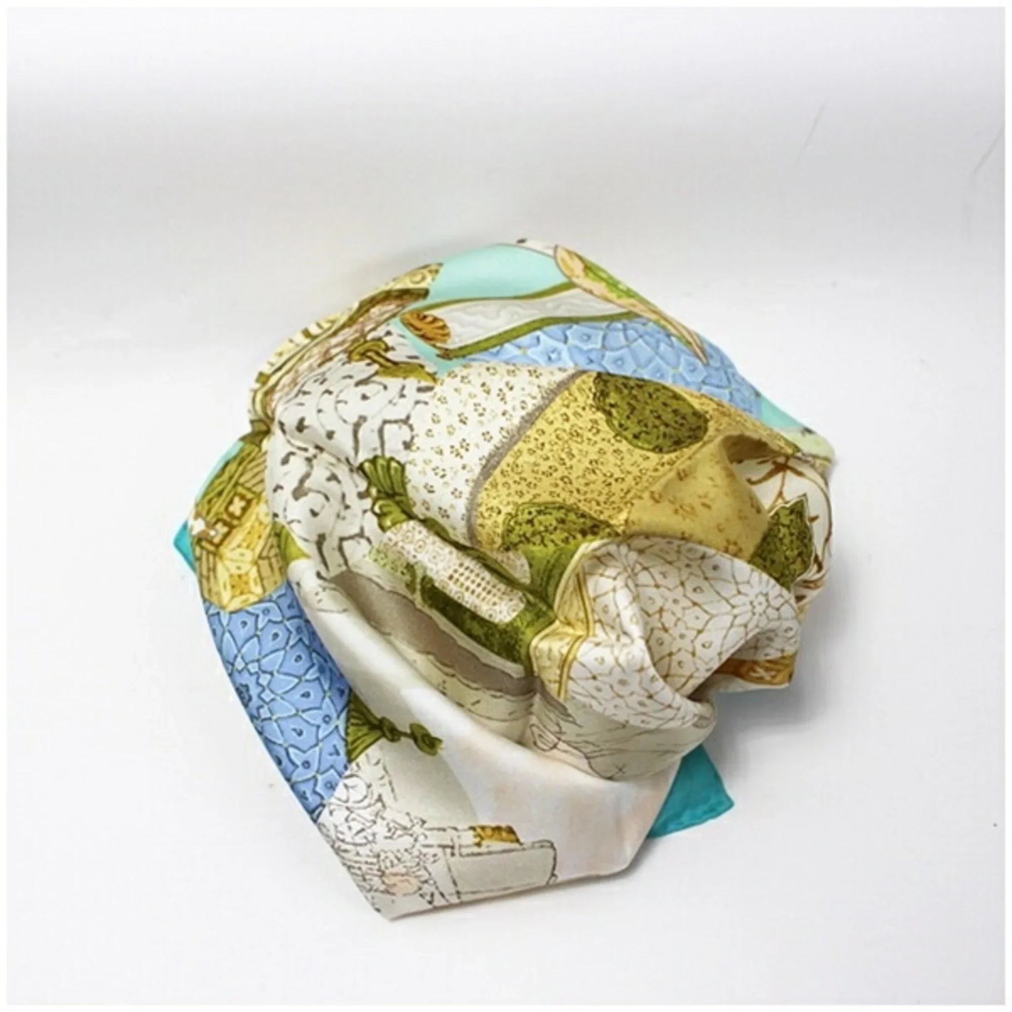 Women's Muffler Tapestry Salvatore (Like Pre-Owned Silk Ferragamo New) Scarf