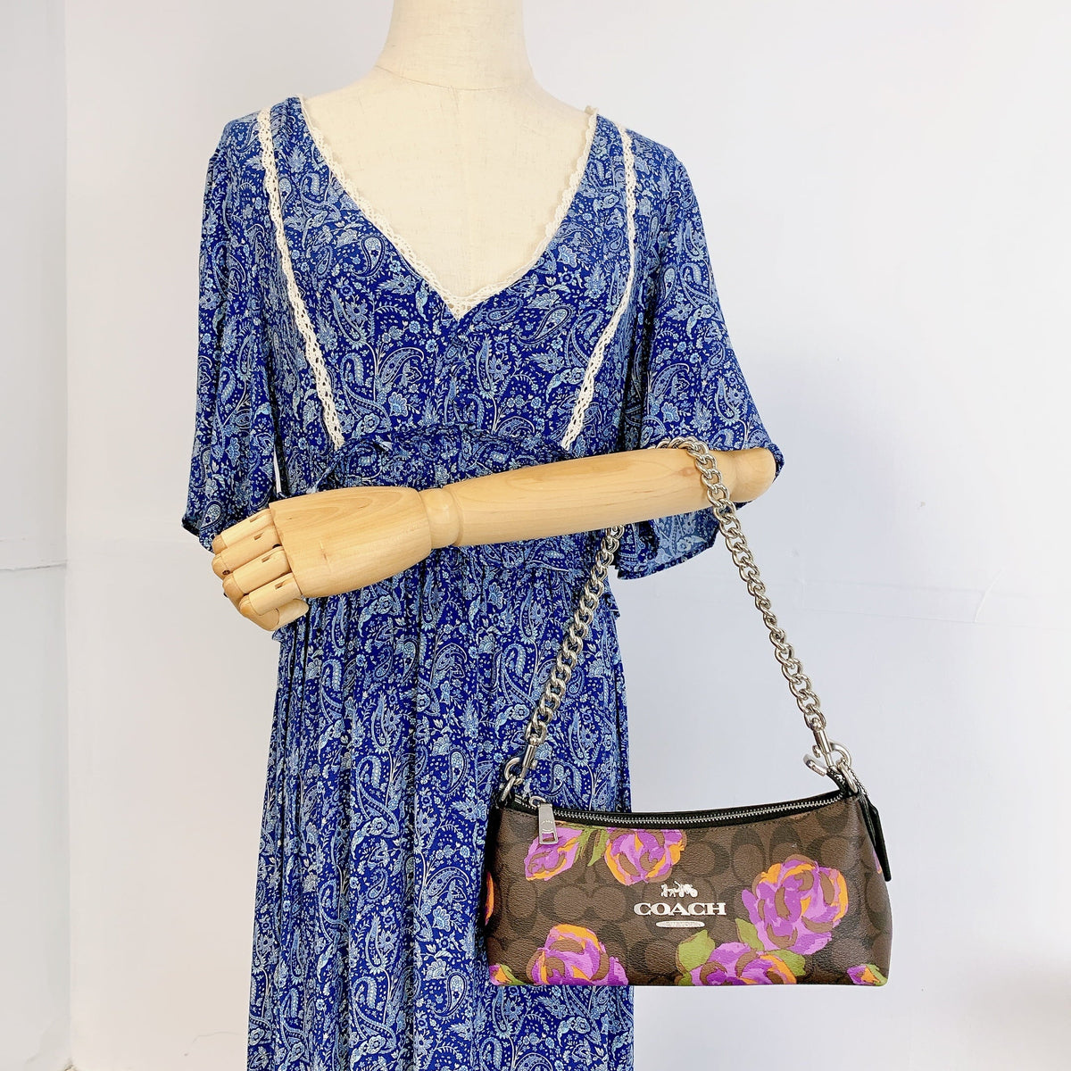 Print Coach Bag CL406 IN Brown Rose Charlotte Multi In With Signature Canvas Shoulder Iris