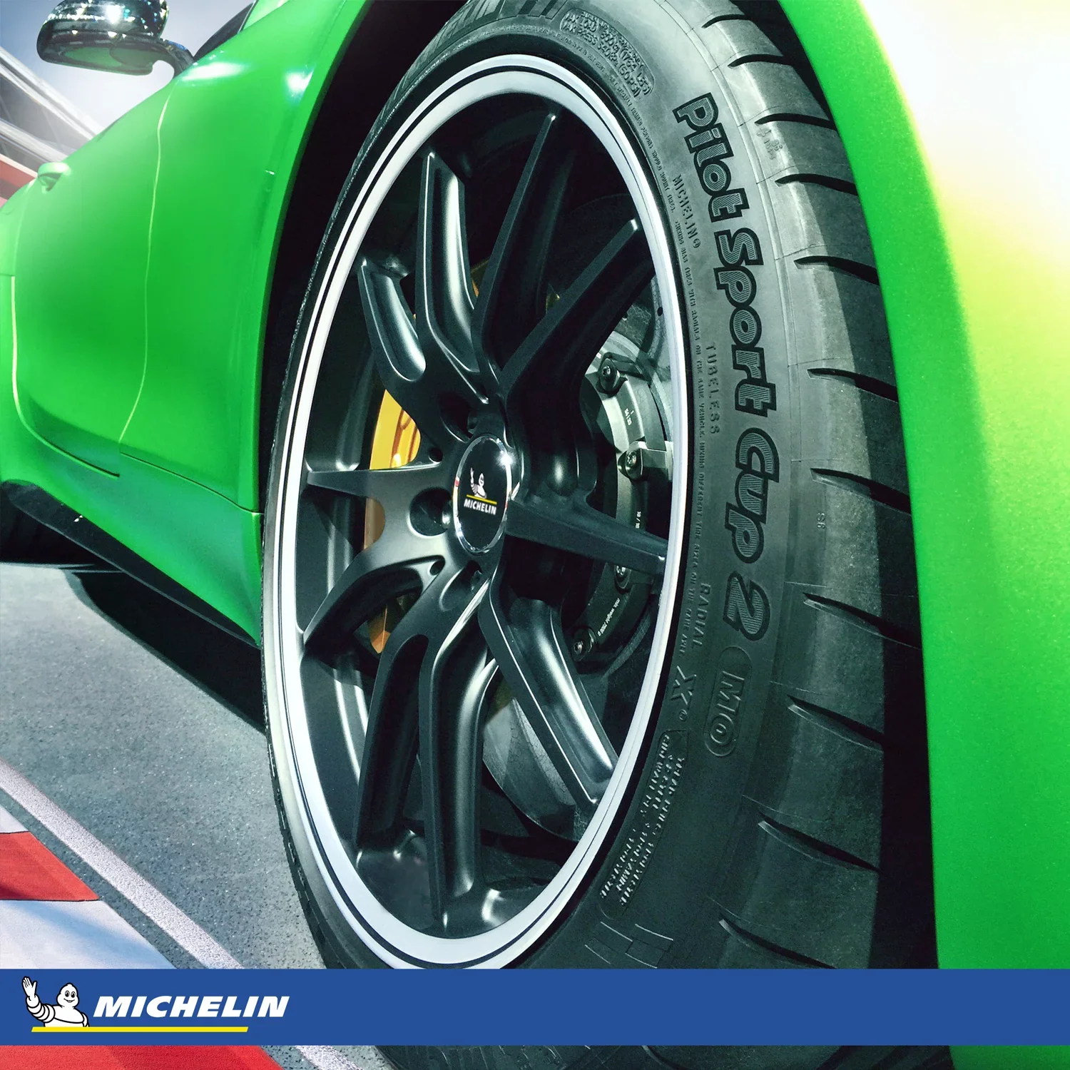 Pilot Cup 2 Michelin Passenger (94Y) Sport Tire XL Summer 225/45ZR17