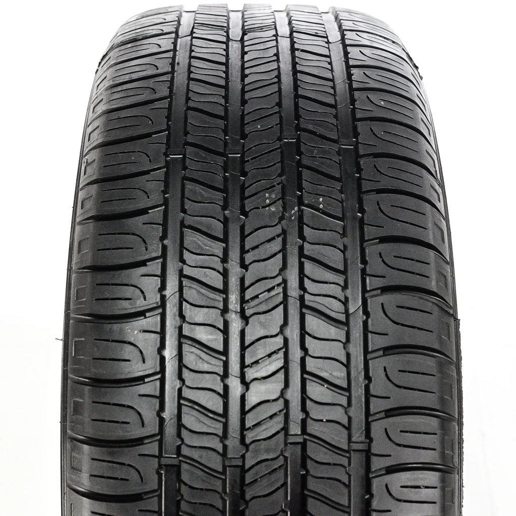 Fusion XLE, 2012 (FOUR) SEL 91V Fits: All All-Season Goodyear Assurance 225/45R18 Tires A/S 4 2008-12 Ford Set Season of Camry Toyota