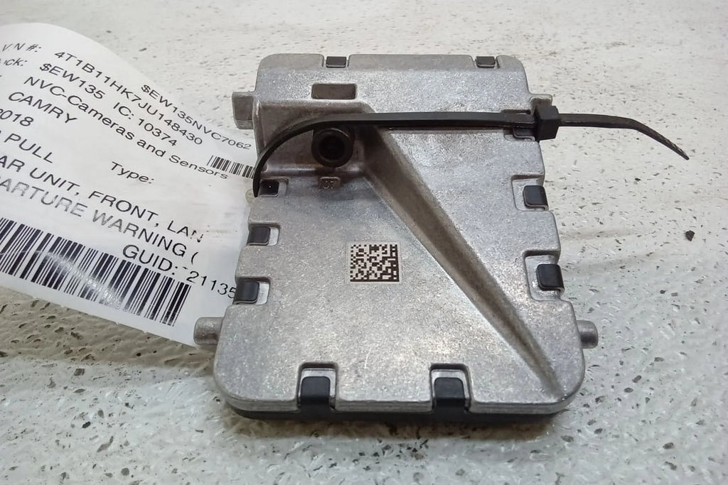 Pre-Owned Lane Warning 8646C-06010 (Good) Departure Front Windshield 2018 Toyota OEM Camera Camry