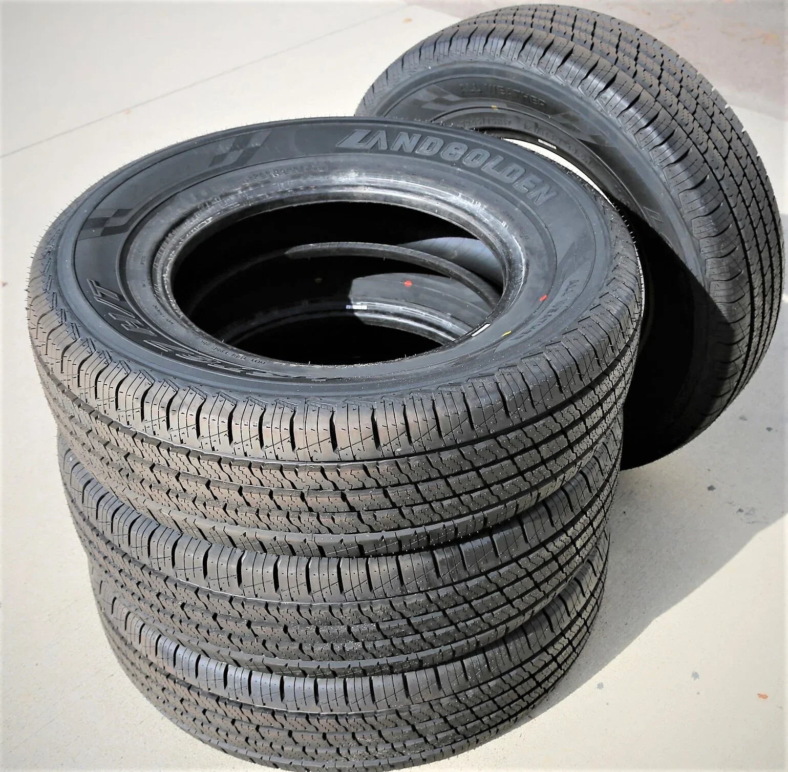 All Landgolden Season LGT67 275/60R20 114T Tire H/T H/T