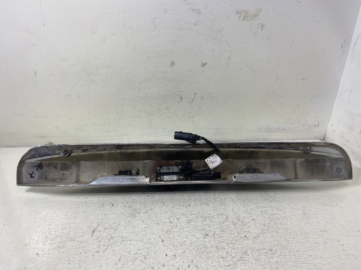 License OEM Pre-Owned Explorer Rear View 2011-2014 (Good) LKQ Mount Camera Housing Ford