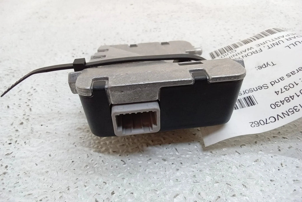 Pre-Owned Lane Warning 8646C-06010 (Good) Departure Front Windshield 2018 Toyota OEM Camera Camry