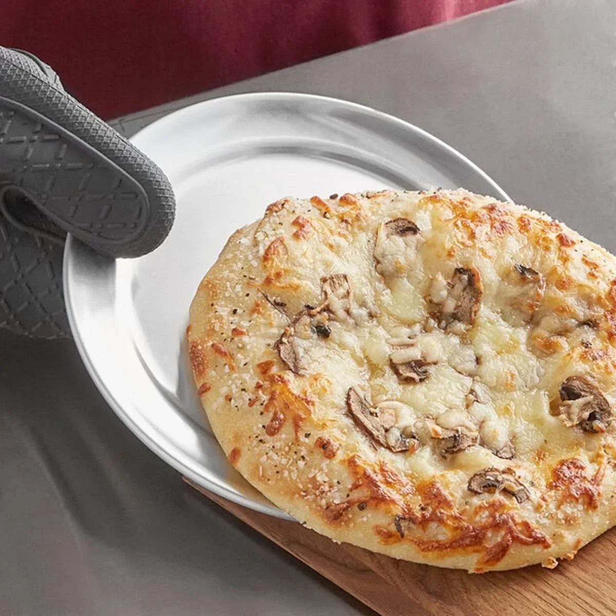 Baking Kitchen Restaurants Tray & Pizzeria TrueCraftware- Pizza 8” Tray Pizza Tray 3 Bakeware Pan of Round Pizza Set Aluminum Wide Home Rim- Baking Round for Pan Tray