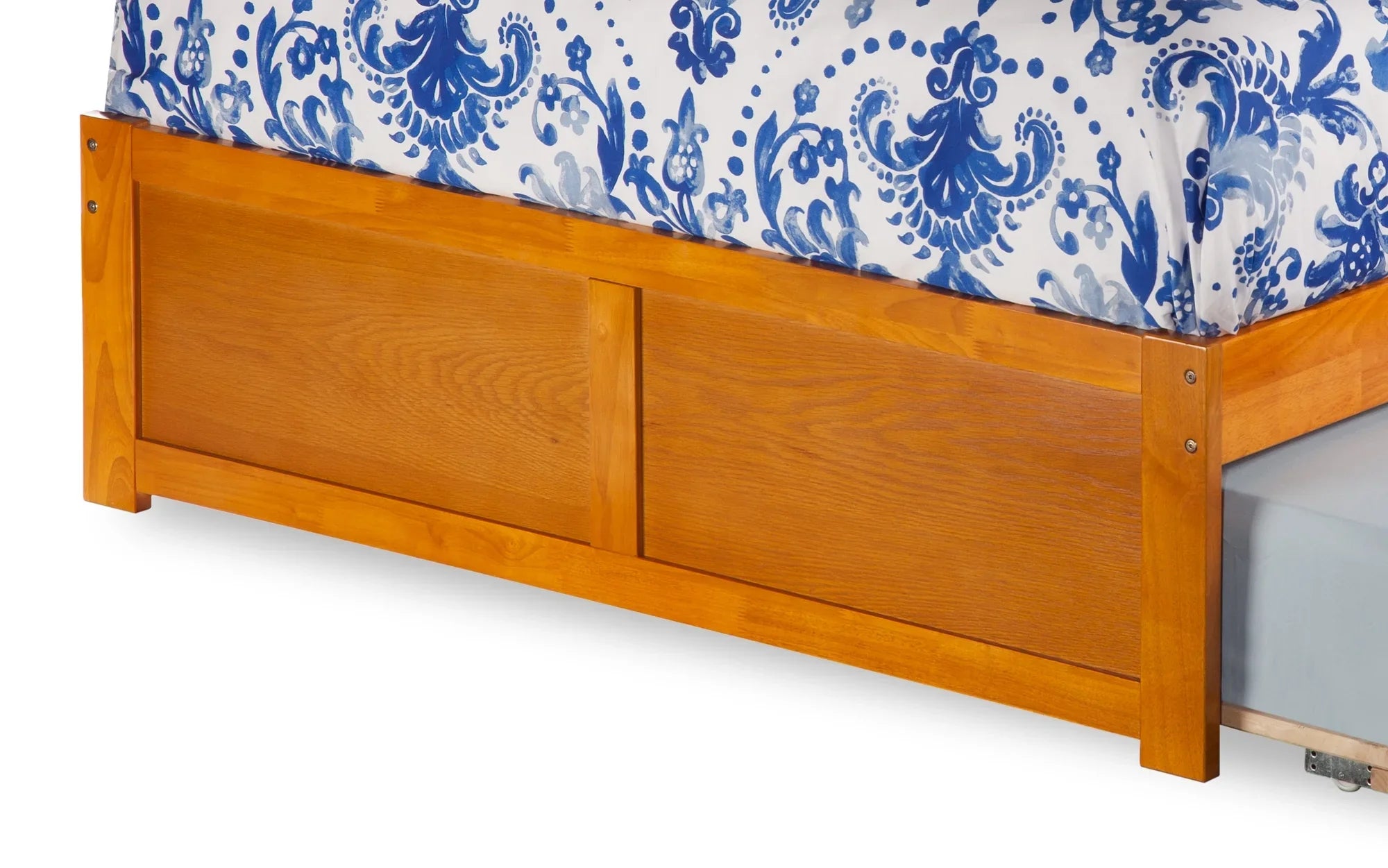in Bed Size Nantucket Caramel Full Panel and Trundle Size AFI Footboard with Platform Full Latte
