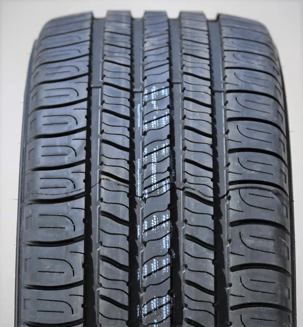 Fusion XLE, 2012 (FOUR) SEL 91V Fits: All All-Season Goodyear Assurance 225/45R18 Tires A/S 4 2008-12 Ford Set Season of Camry Toyota
