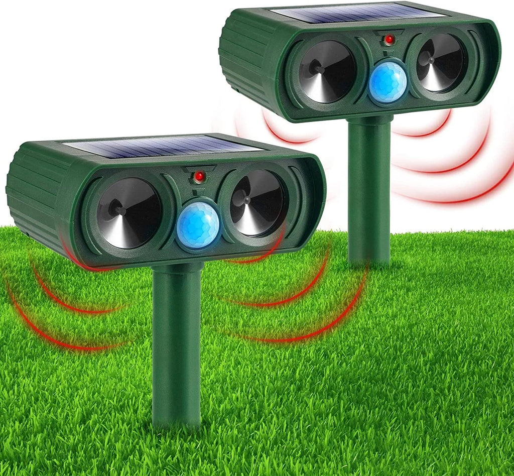 PIR Waterproof Sensor Pest Pack Away Animal Flashing Cat Outdoor Dog Repellent Animal Raccoon & Mouse Repeller Deer Ultrasonic Repeller Fox 2 Lights with Solar Keep to Deterrent Animal