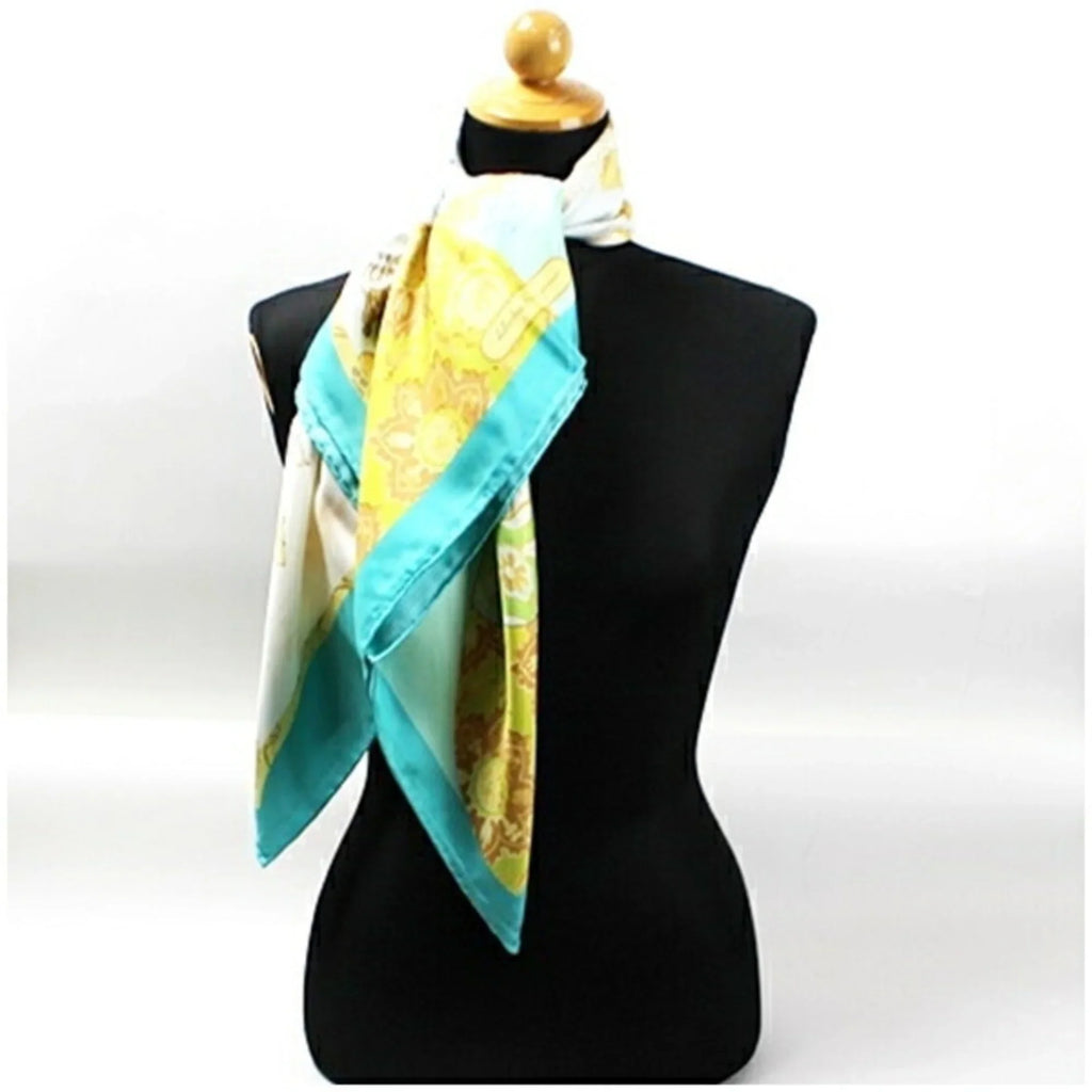 Women's Muffler Tapestry Salvatore (Like Pre-Owned Silk Ferragamo New) Scarf